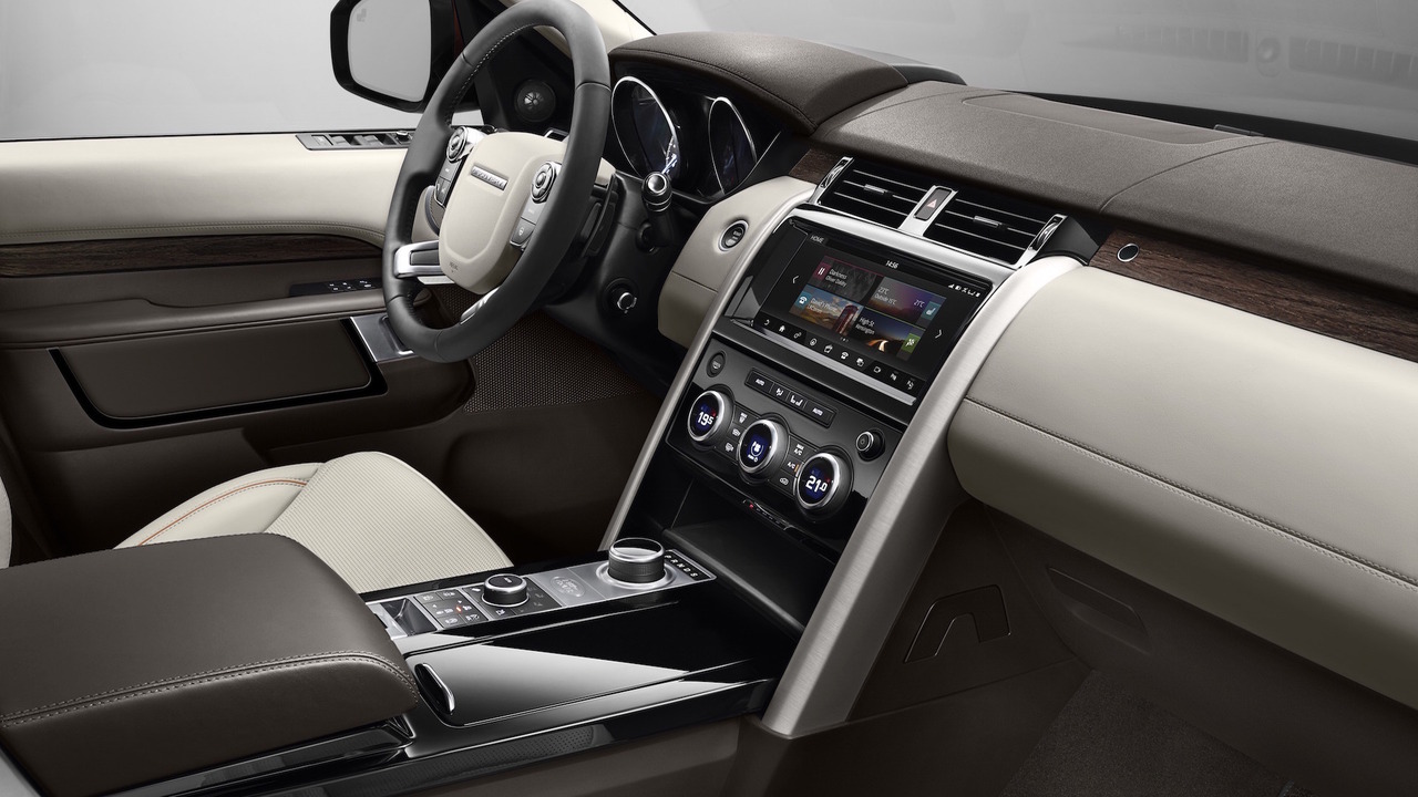 2017-land-rover-discovery.jpg