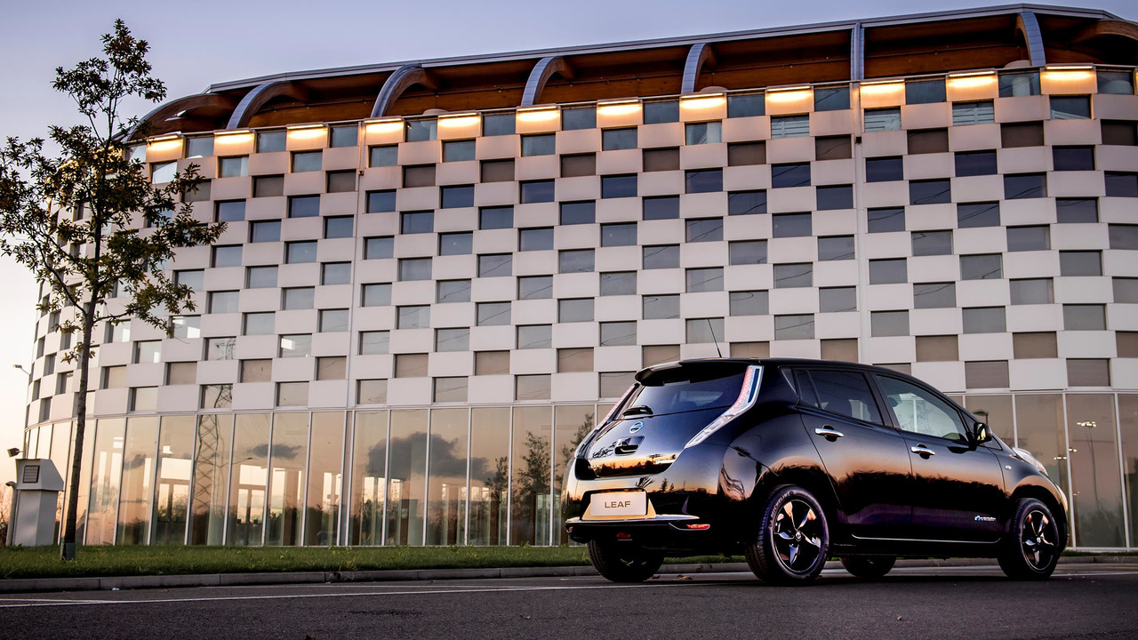Nissan Leaf Black Edition