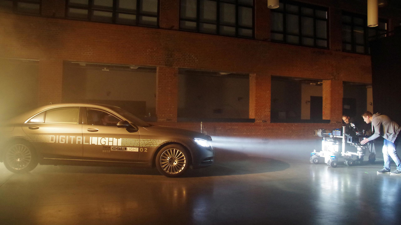 Mercedes-Benz Digital Light Headlights