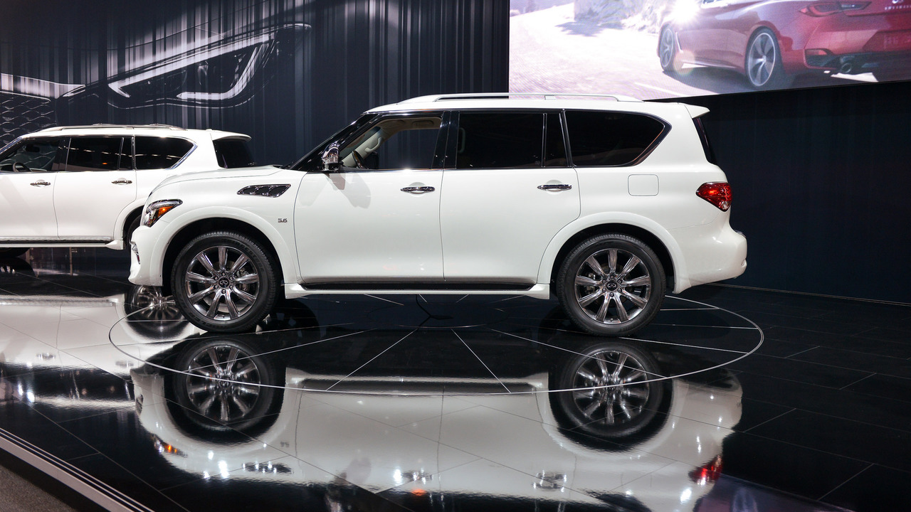 2017 Infiniti QX80 signature edition: Chicago 2017
